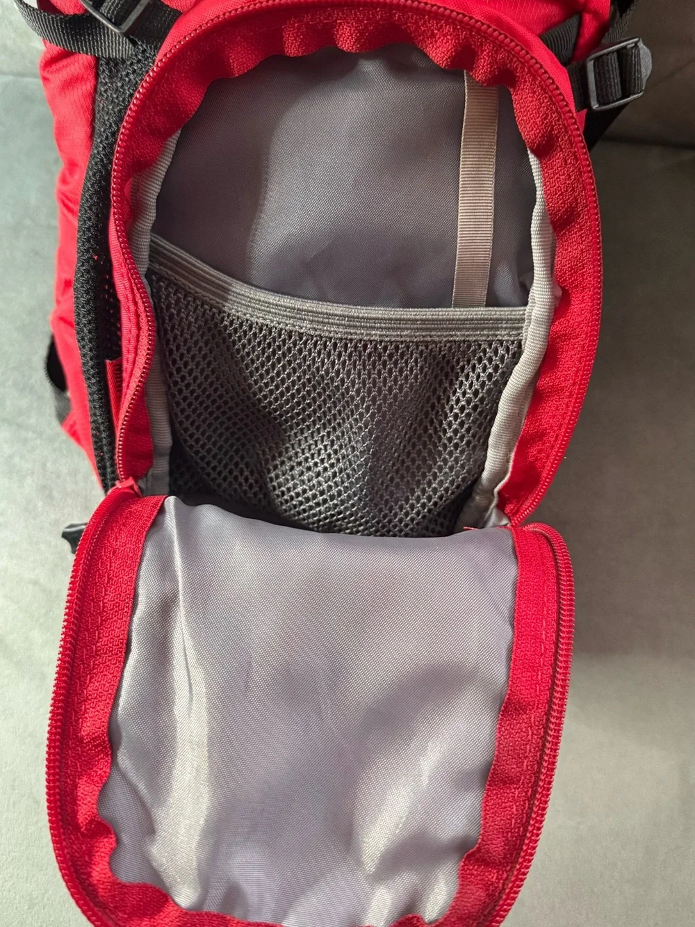 CamelBak Mini M.U.L.E. Kids’ Hydration Red Backpack with Black Flame Graphic